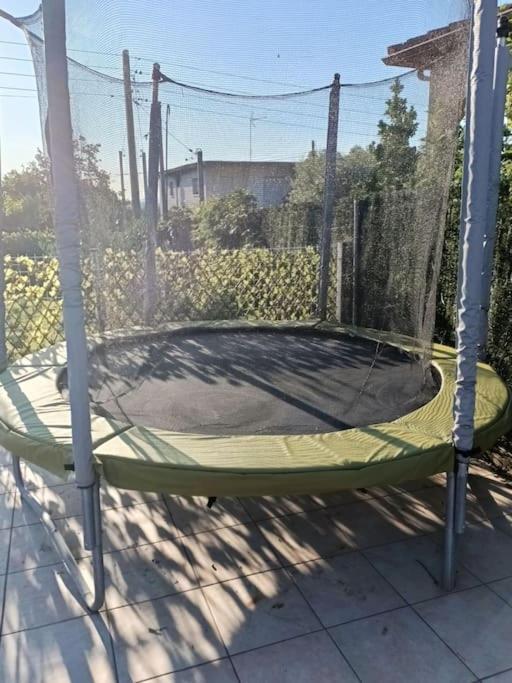 Casa Con Jardin Y Piscina Privada. Villa Santa Eulalia de Ronsana Luaran gambar